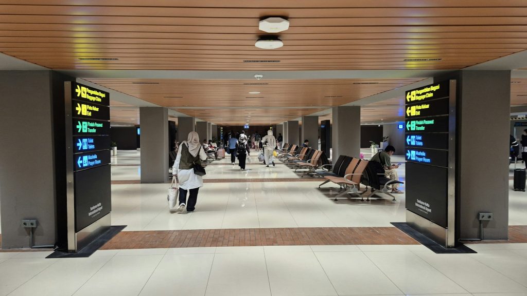 About Makassar Fast Track | Airport Concierge Makassar